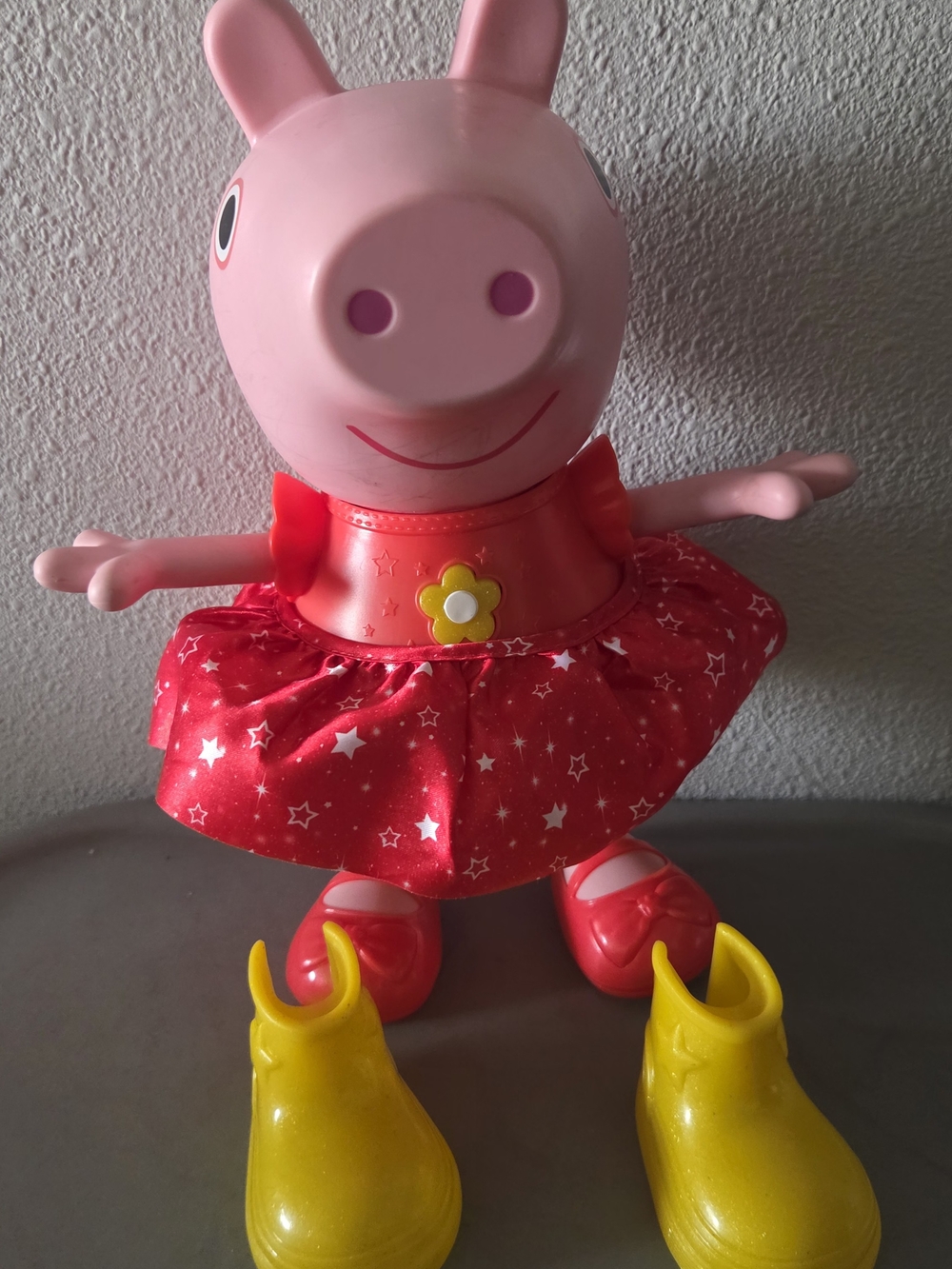 Peppa’s Muddy Puddles Party Doll